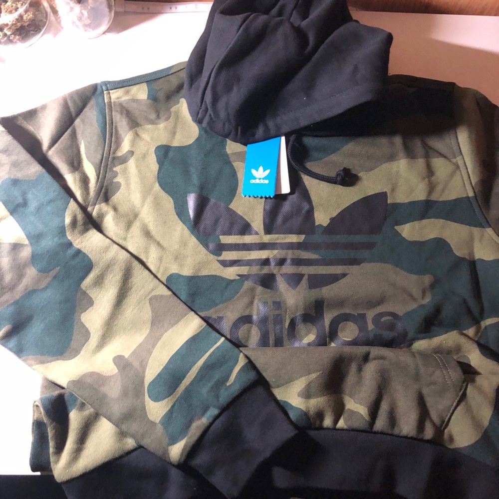 Adidas sweater camo